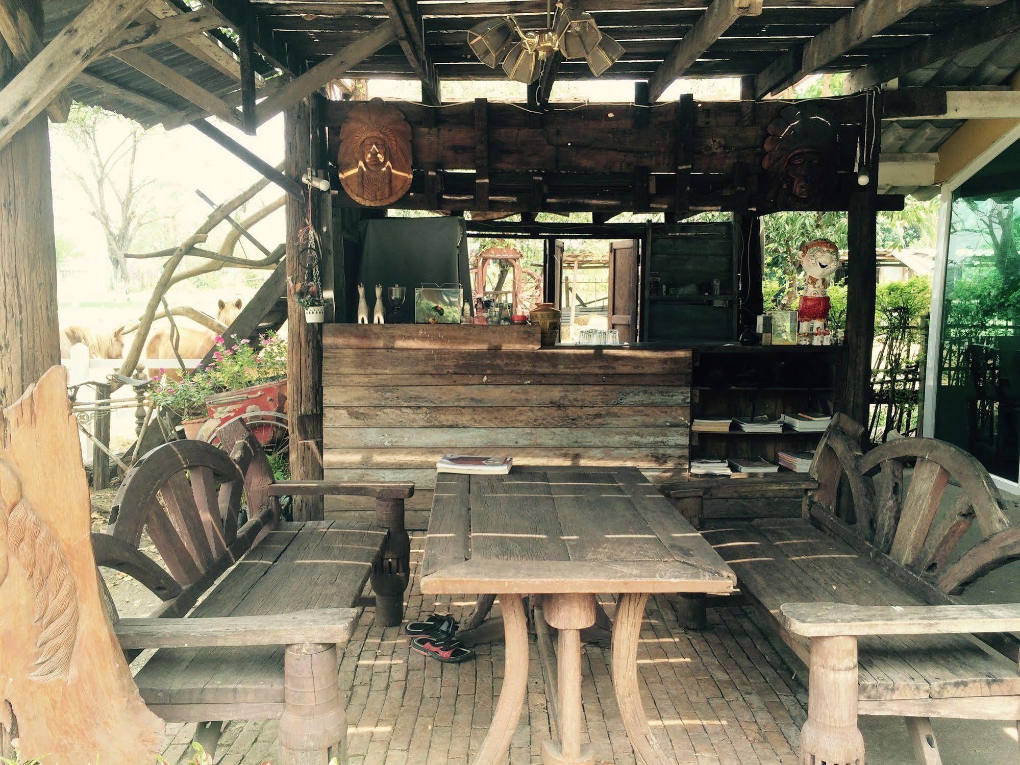 Wanlapa Farmstay Ban Khok Krathiam المظهر الخارجي الصورة