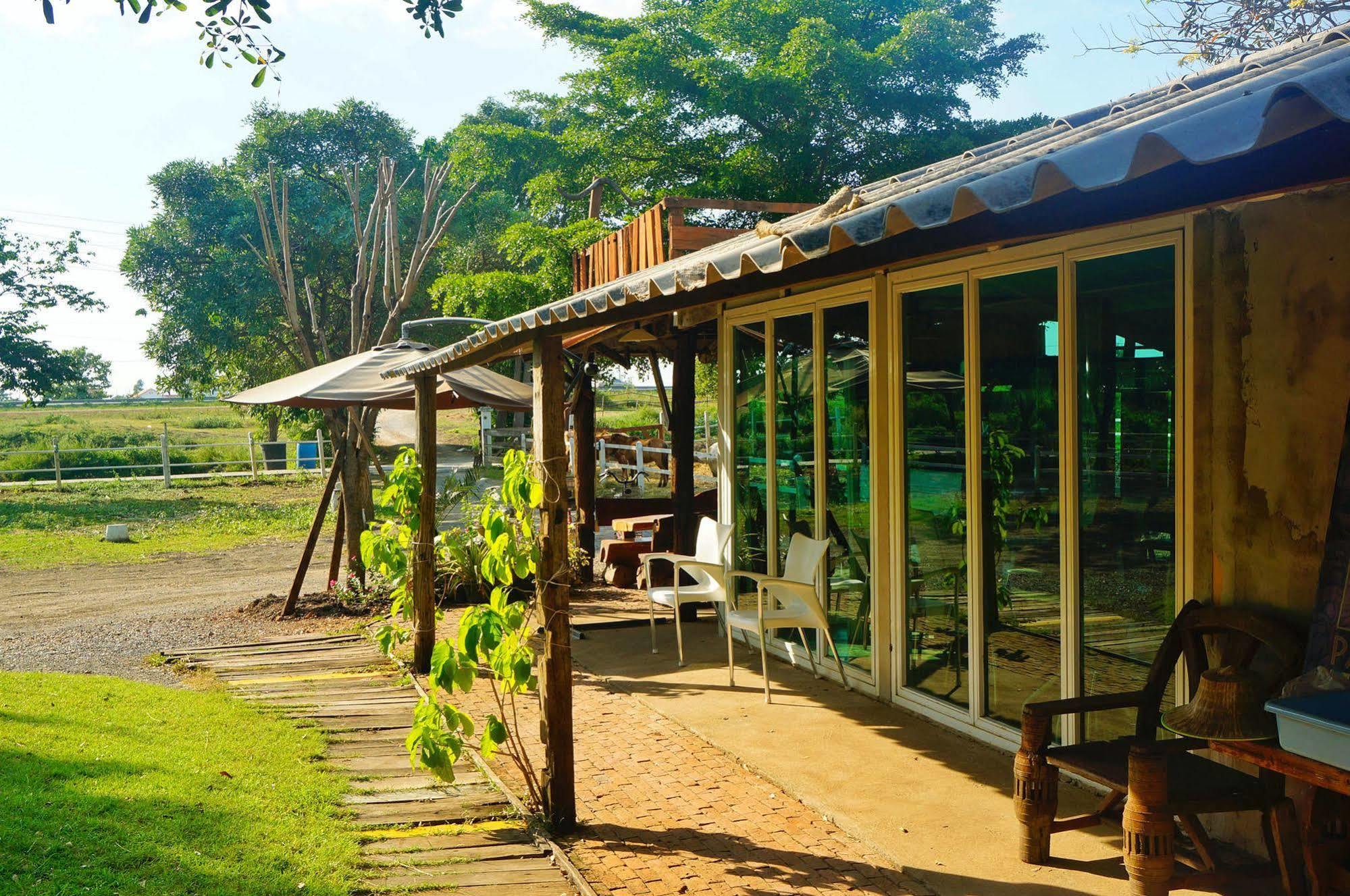 Wanlapa Farmstay Ban Khok Krathiam المظهر الخارجي الصورة