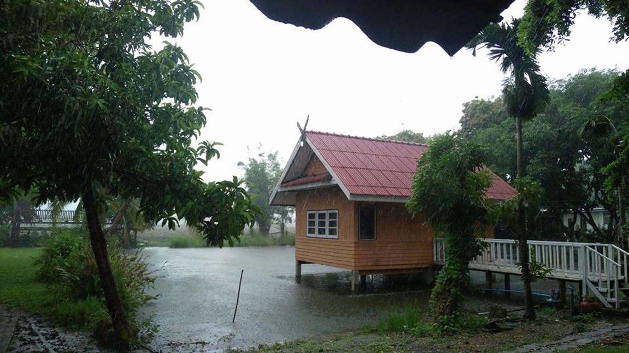 Wanlapa Farmstay Ban Khok Krathiam المظهر الخارجي الصورة