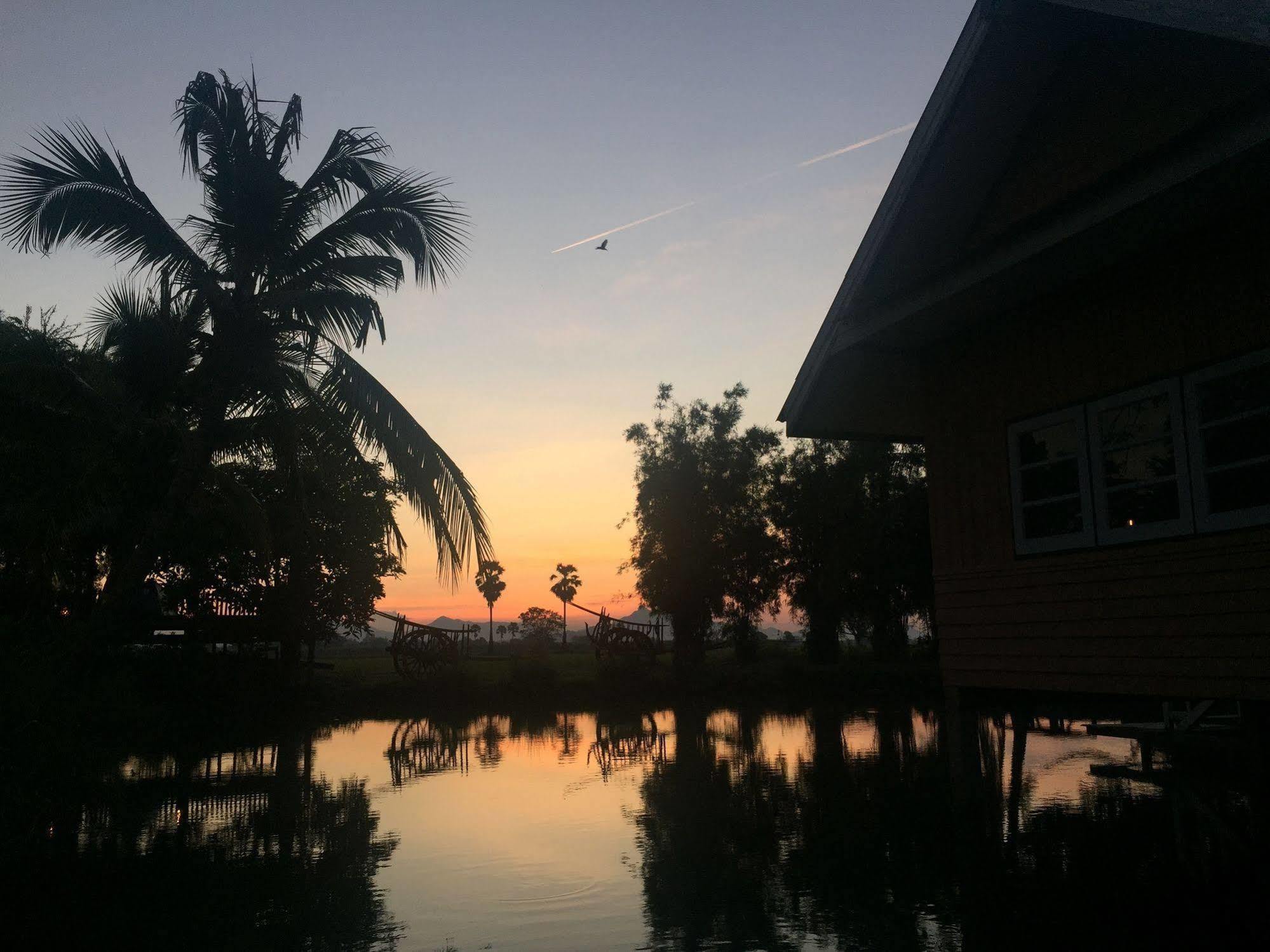 Wanlapa Farmstay Ban Khok Krathiam المظهر الخارجي الصورة
